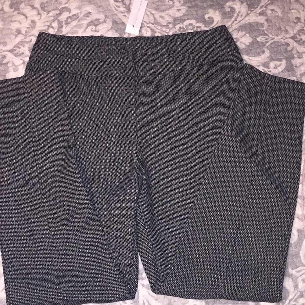 Slim fit pull on dress pants